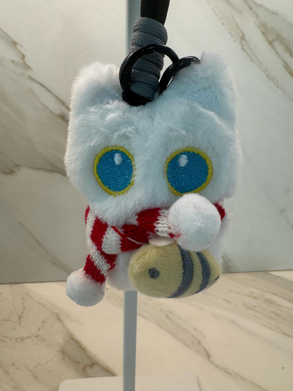 Fluffy Cat Plush Keychain – Scarf & Bee Bag Charm