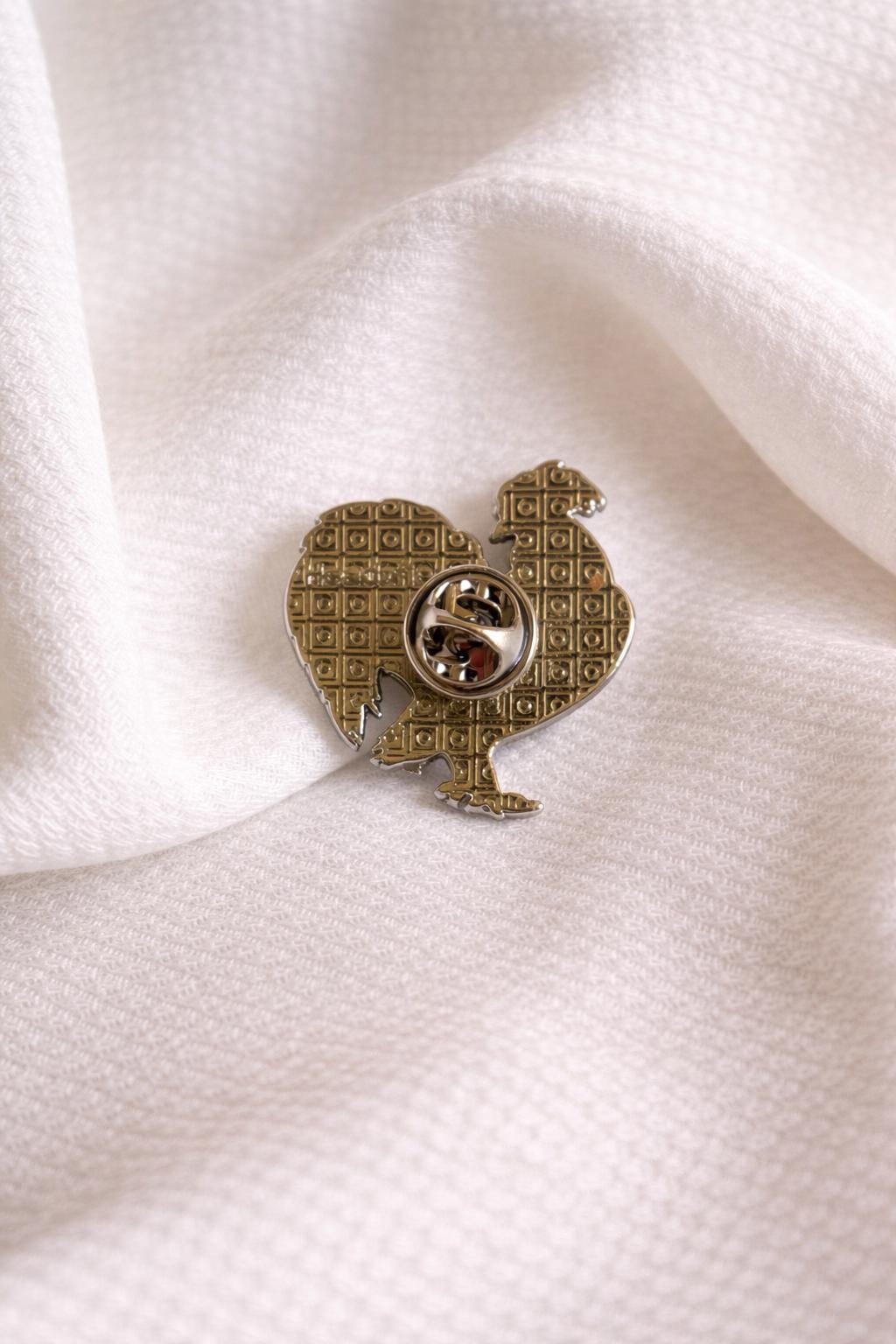 Rooster  Puerto Rico Flag Enamel Lapel Pin | Collectible Hat, Bag, Jacket Accessory