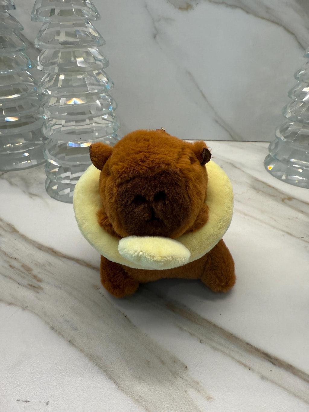 Fluffy Capybara Plush Keychain – Cute Animal Bag Charm